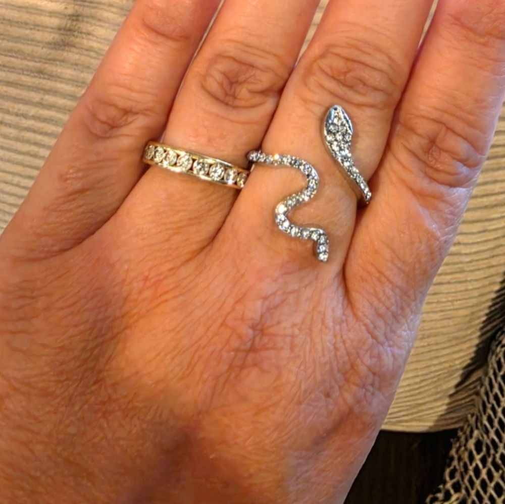 NEW Rhinestone Snake Ring Adjustable - Picture 4 of 4